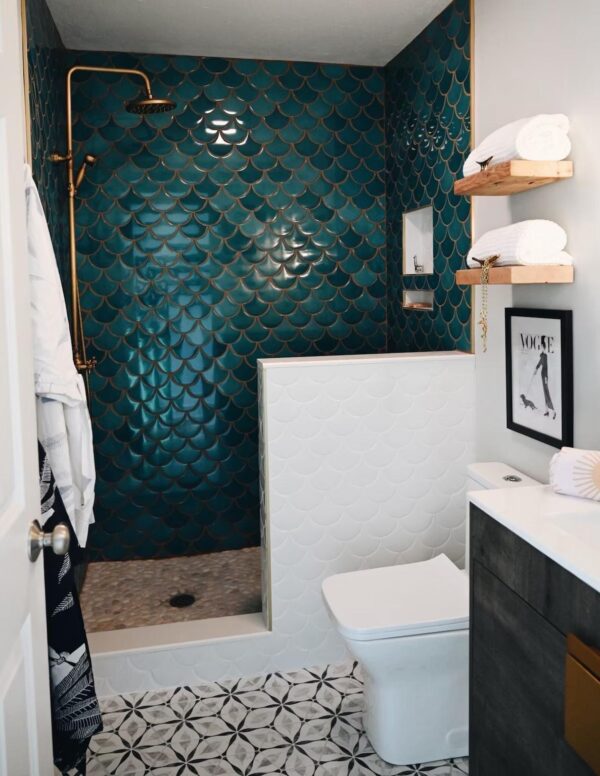 Main Bathroom